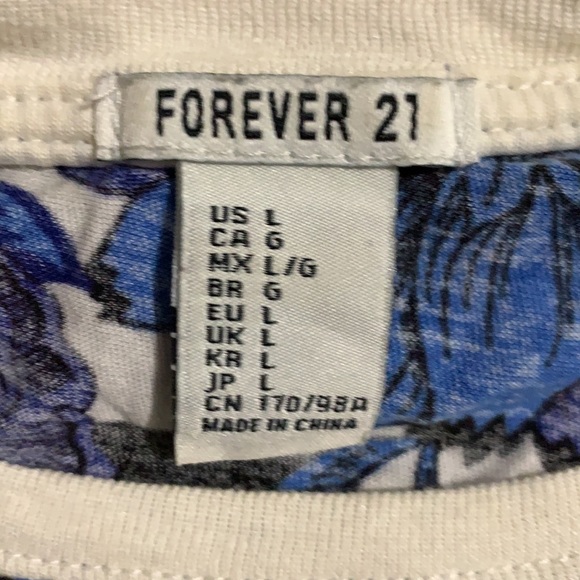 Forever 21 cropped tee - Picture 2 of 3